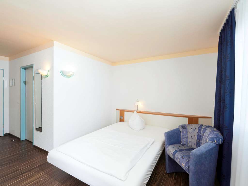 Ibis Styles Filderstadt Stuttgart Messe Rom bilde